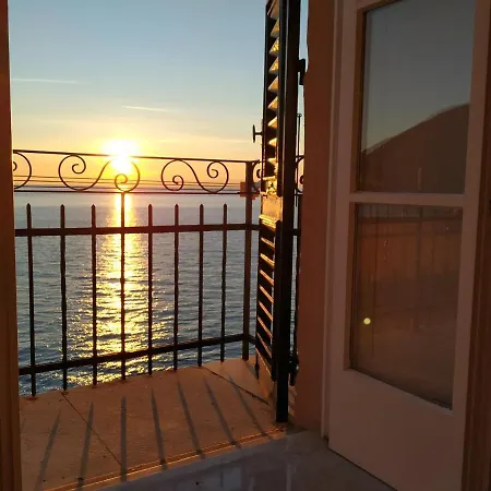 Apartman La Priaguea - House *